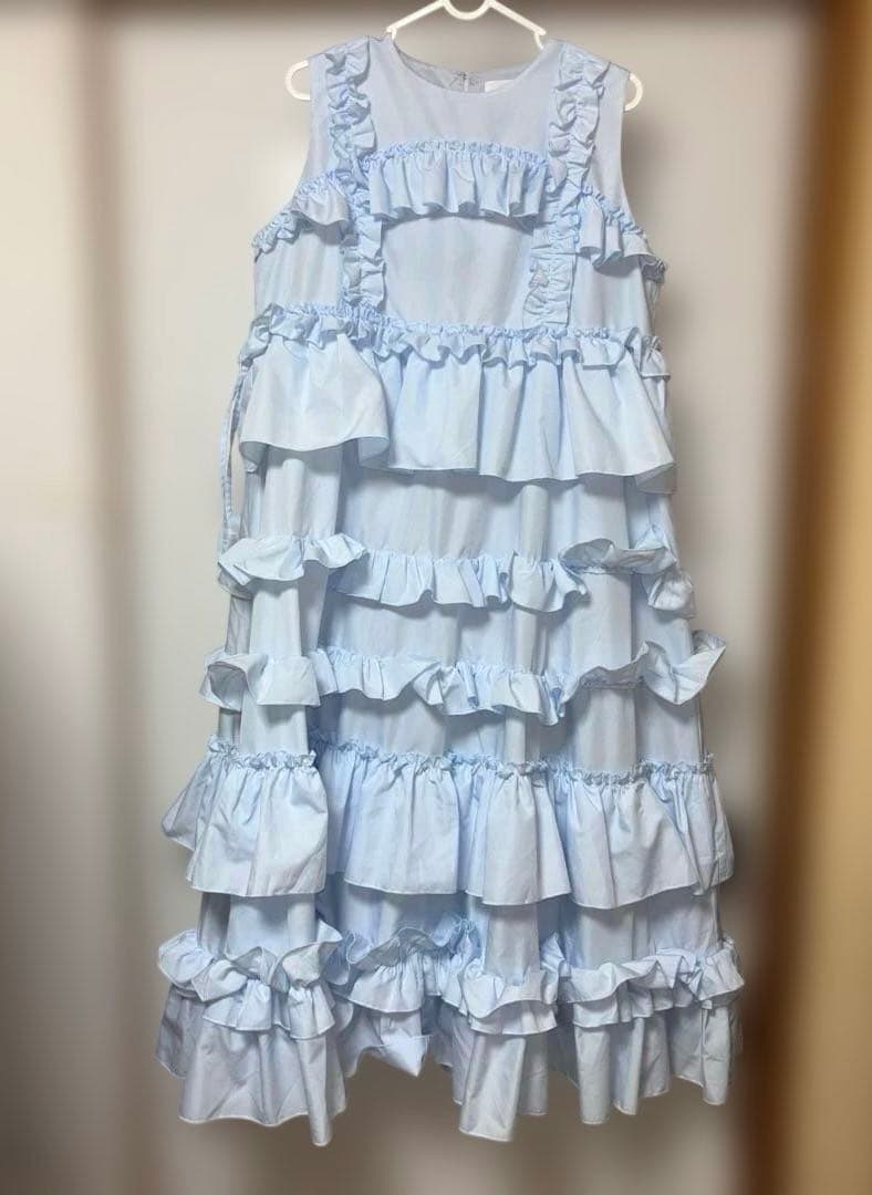 merry jenny フリルティアードワンピース　アイスブルー