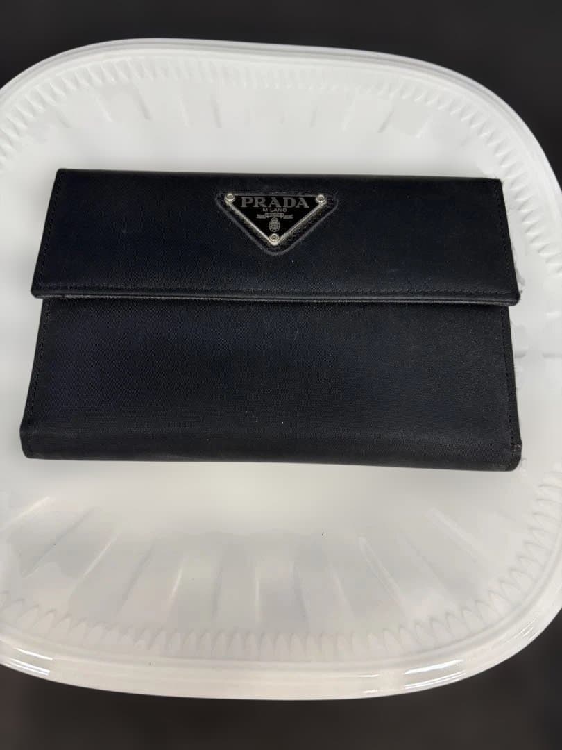 PRADA ブラックナイロン長財布美品