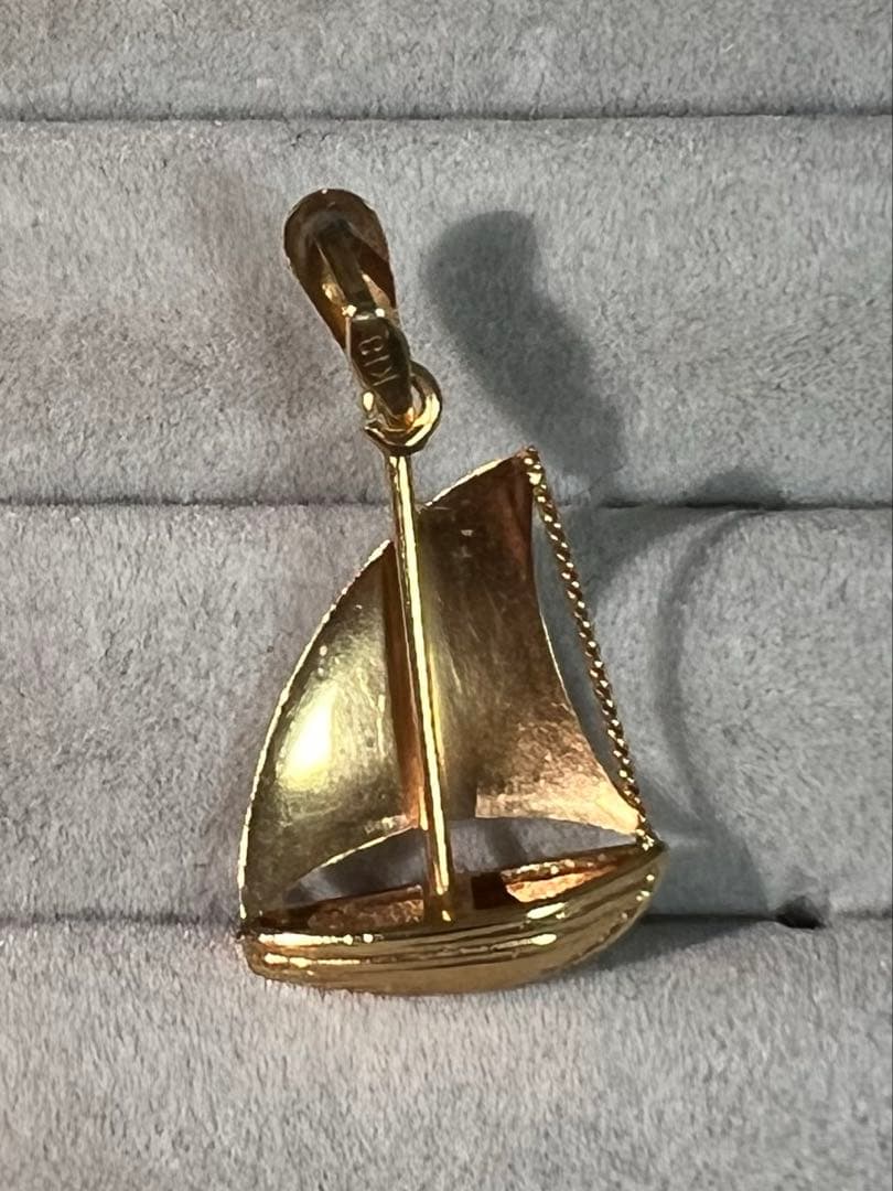 18k 船　ペンダントトップYG1.29g