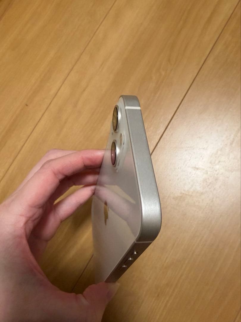 iPhone13 128G スターライト　SIMフリー　ケーブル付