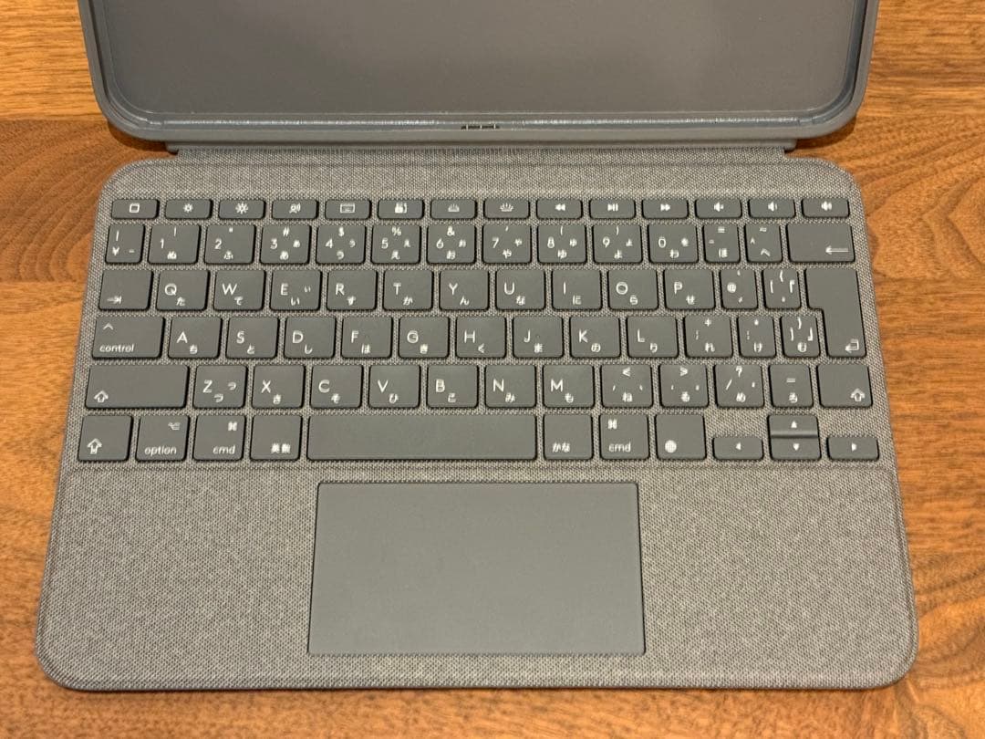 【極美品！】ロジクール Combo Touch iPad 第10世代用