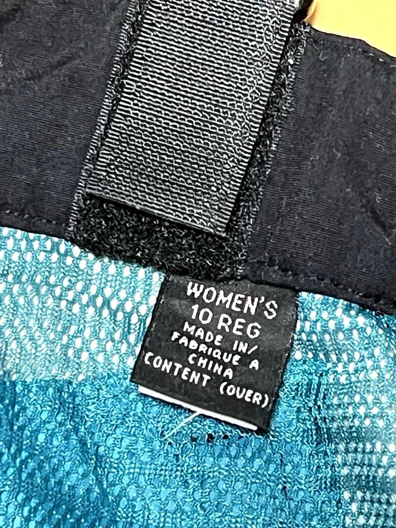 明日まで年始値下！激安！美品！patagonia レディス スノーボードパンツM