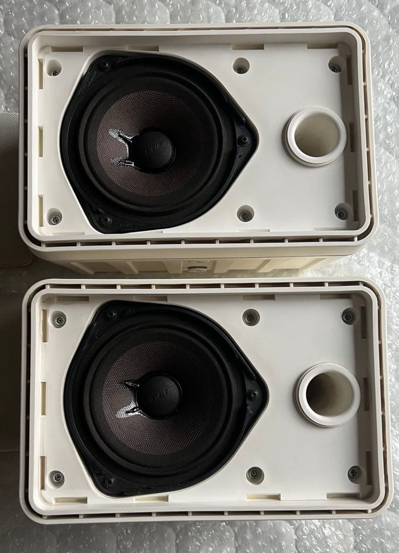 【動作品】BOSE 101MMWスピーカー 2台セット☆ 天吊金具付き