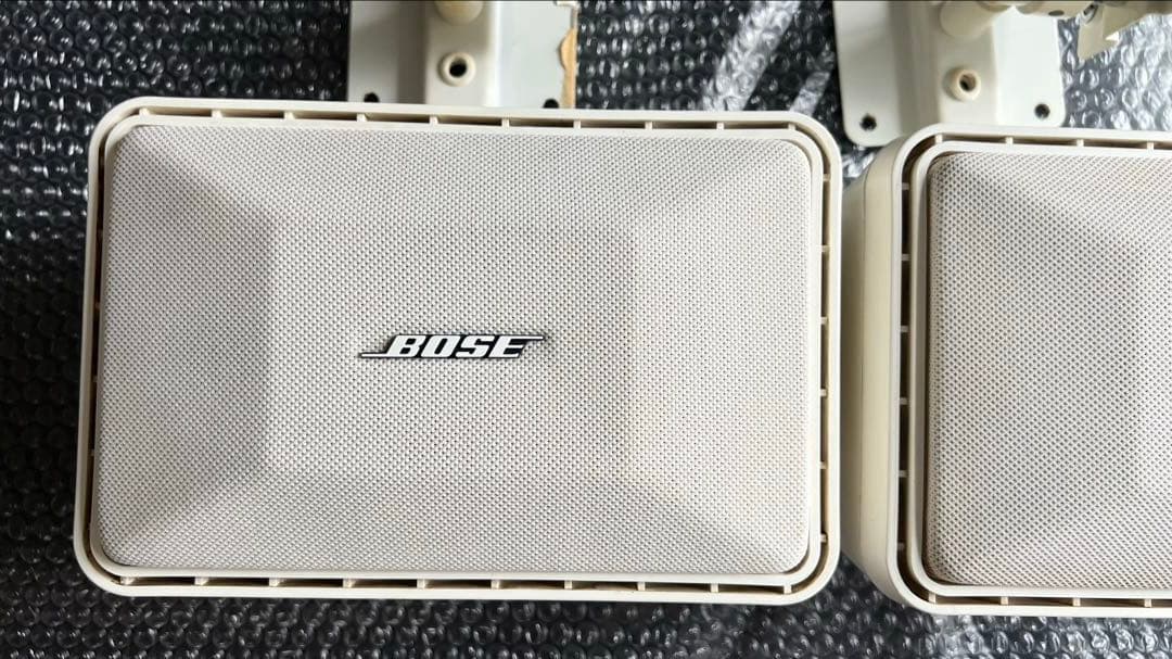 【動作品】BOSE 101MMWスピーカー 2台セット☆ 天吊金具付き