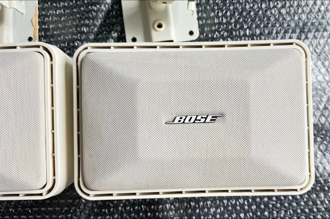 【動作品】BOSE 101MMWスピーカー 2台セット☆ 天吊金具付き