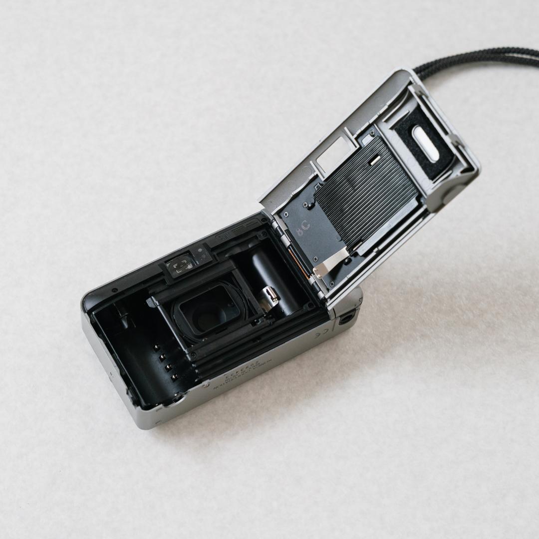 Konica コニカ BIG mini F コンパクトフィルムカメラ