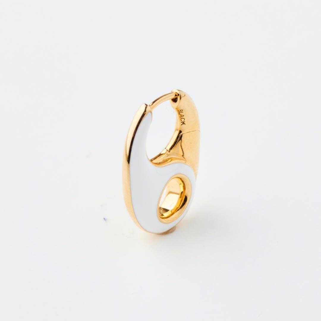 MARIA BLACK ピアス