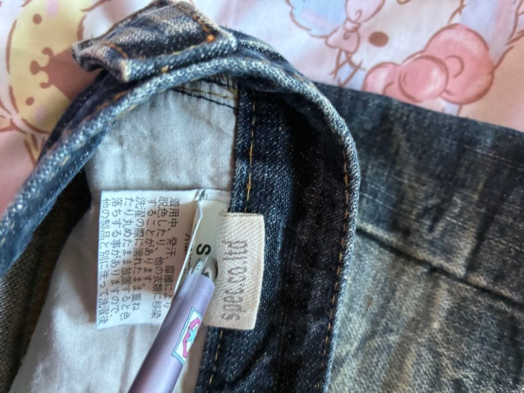 デニムショートパンツ Sサイズ ダメージ加工d.i.a