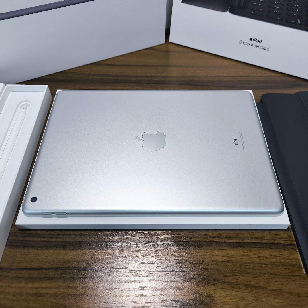 iPad 第8世代 128GB、 Smart Keyboard、 Pencil