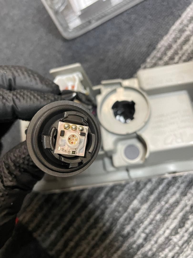 新車外しハイゼットS500Pテールランプ