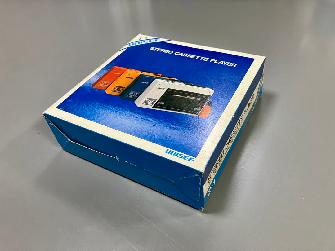 UNISEF ステレオカセットプレーヤー Z-1