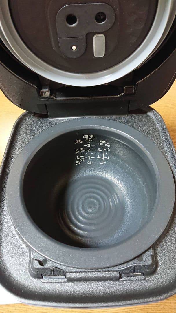 タイガー 土鍋圧力IHジャー炊飯器 3.5合炊き JPJ-G060KS ストー…