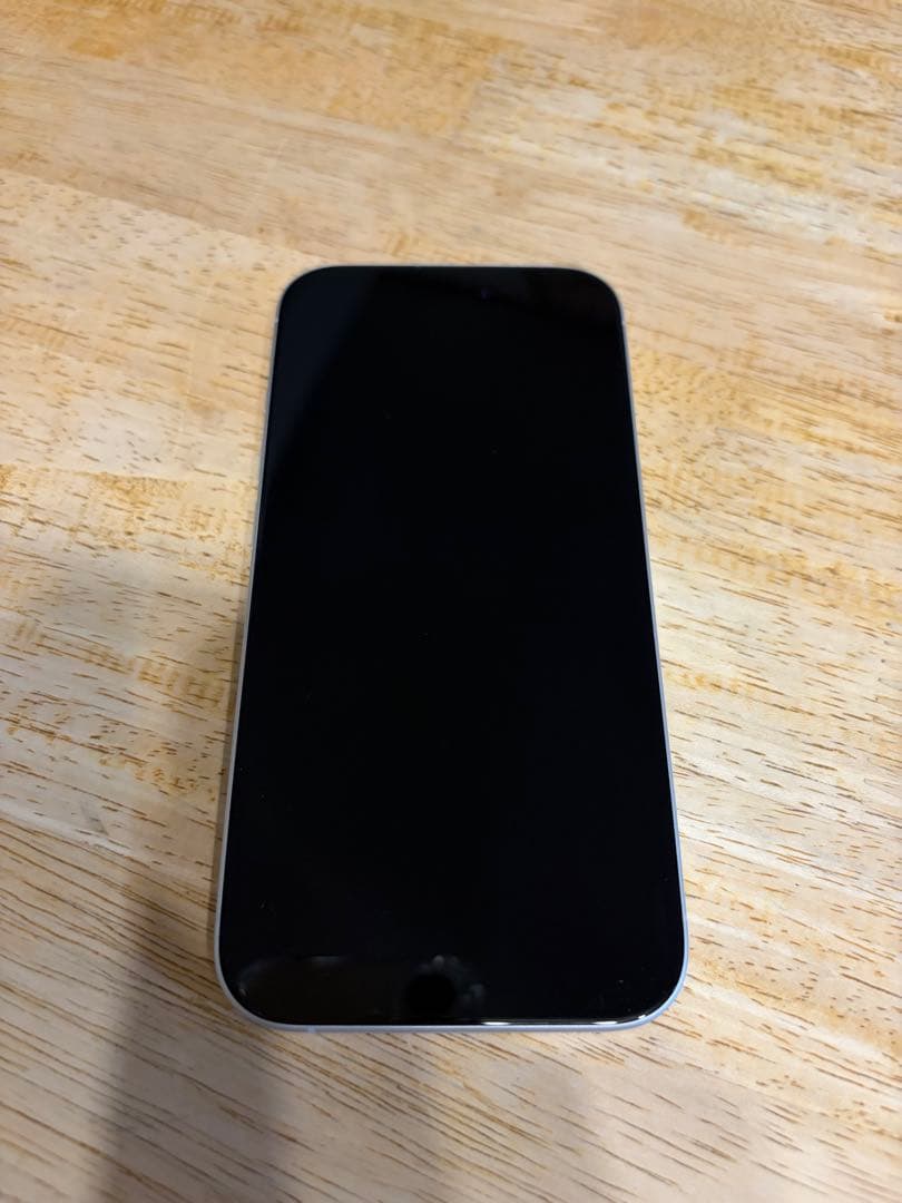 Apple iPhone 16ホワイト 本体