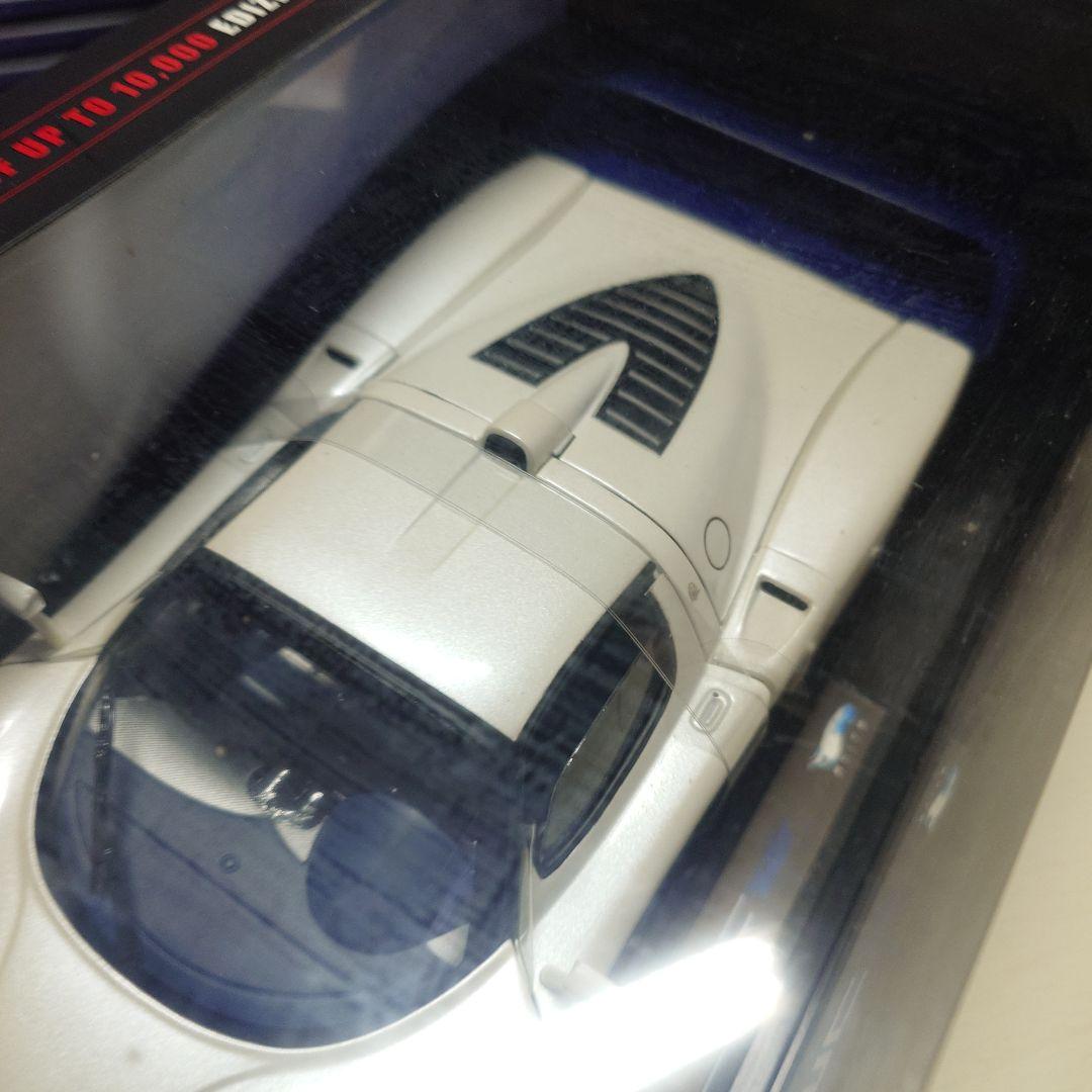マテルエリート 1/18 マセラティ MC12　ホワイト/ブルー　未開封品