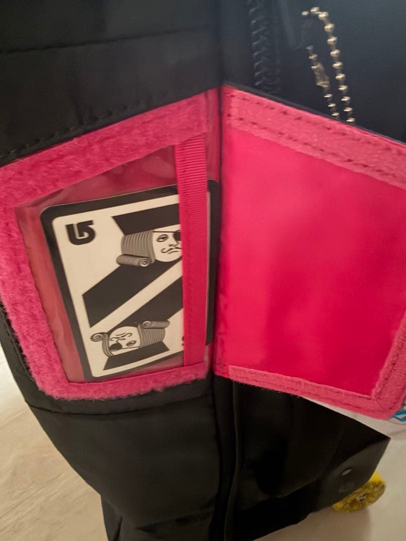 バートン キャリーバッグ キャリーケース スノーボード　BURTON