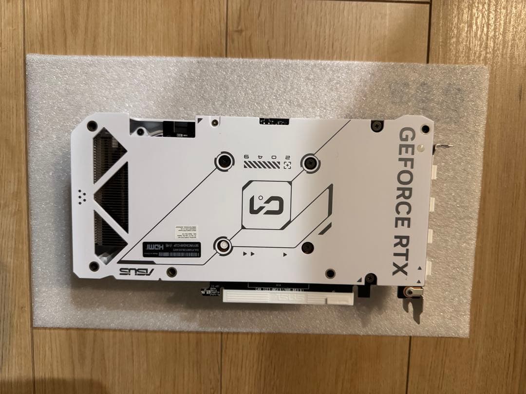 グラフィックボード・グラボ・ビデオカード DUAL-RTX4060TI-O8G-EVO-WHITE