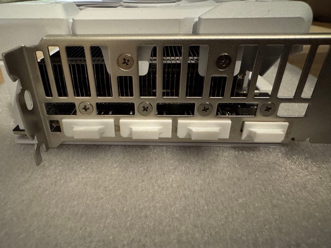 グラフィックボード・グラボ・ビデオカード DUAL-RTX4060TI-O8G-EVO-WHITE