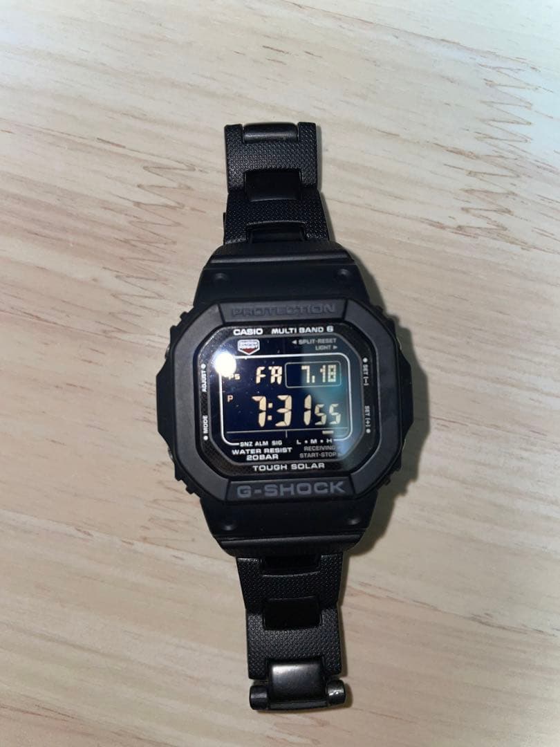 CASIO G-SHOCK GW-M5610BC-1JF ブラック　メタルバンド