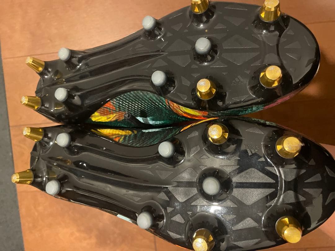 新品未使用　ラグビー アディゼロ RS7 SG 27cm