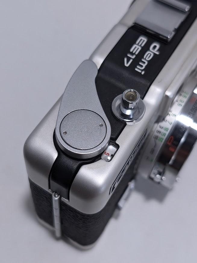 【露出計動作品】 Canon demi EE17 ハーフフィルムカメラ