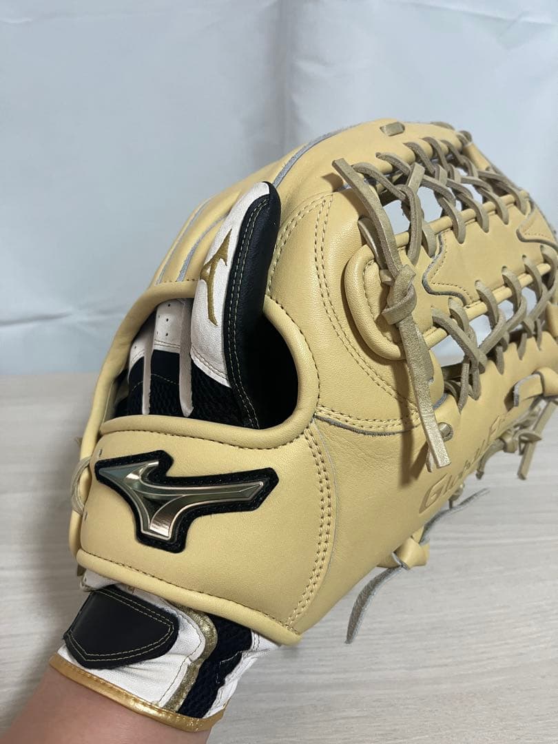 【ほぼ未使用】ミズノグローバルエリート 軟式 H selection SIGNA