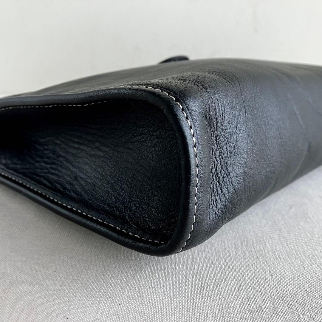 バッグ Celine Vintage Black Leather Pouch Bag