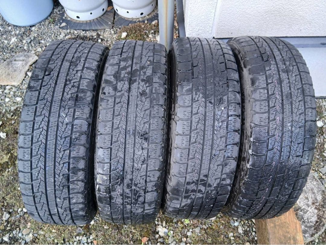 MINI 15インチホイールセット タイヤ（スタッドレス）センターキャップ付き