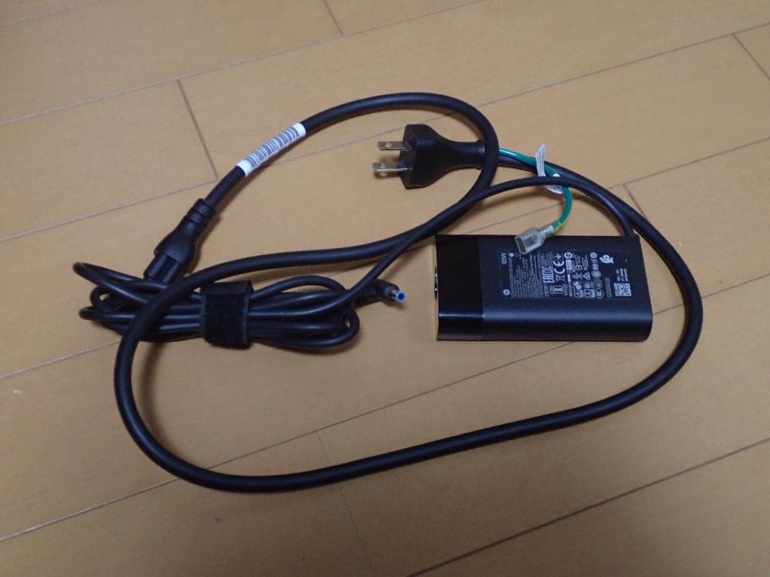 HP ENVY x360 Convertible 15-ee0xxx純正ペンつき