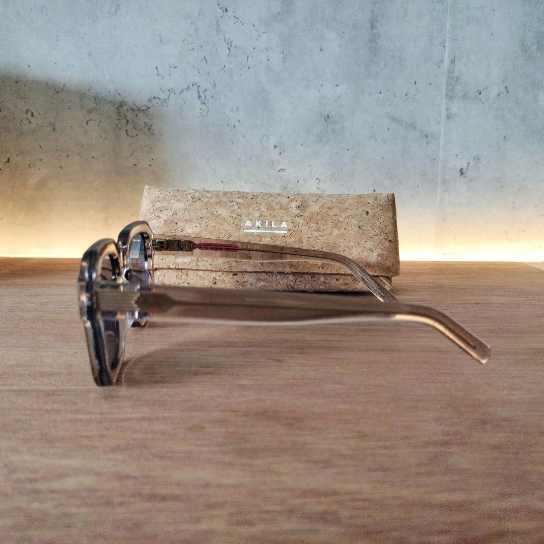 限定値下　サングラス akila VERA