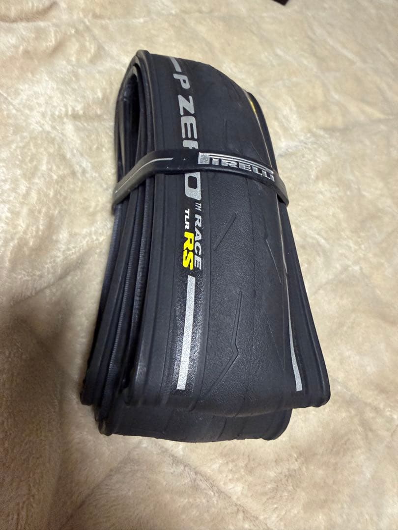 訳あり激安　P ZERO RACE TLR RS 700x28C 2本セット