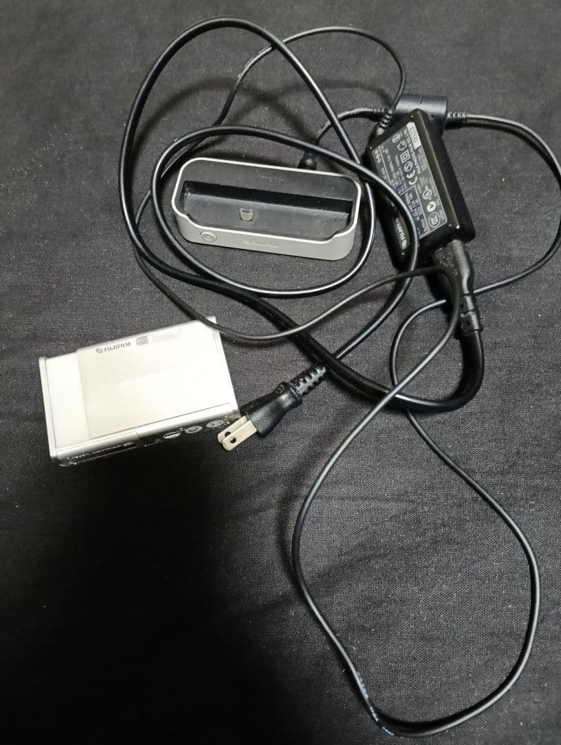 FUJIFILM FINEPIX Z1 デジカメ xDピクチャーカード２枚付