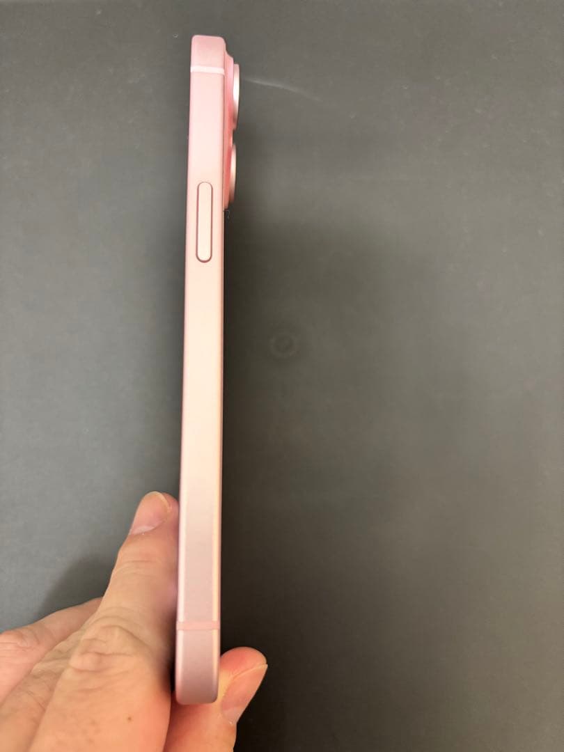 【最終値引】iPhone15 128GB SIMフリー　100% ピンク