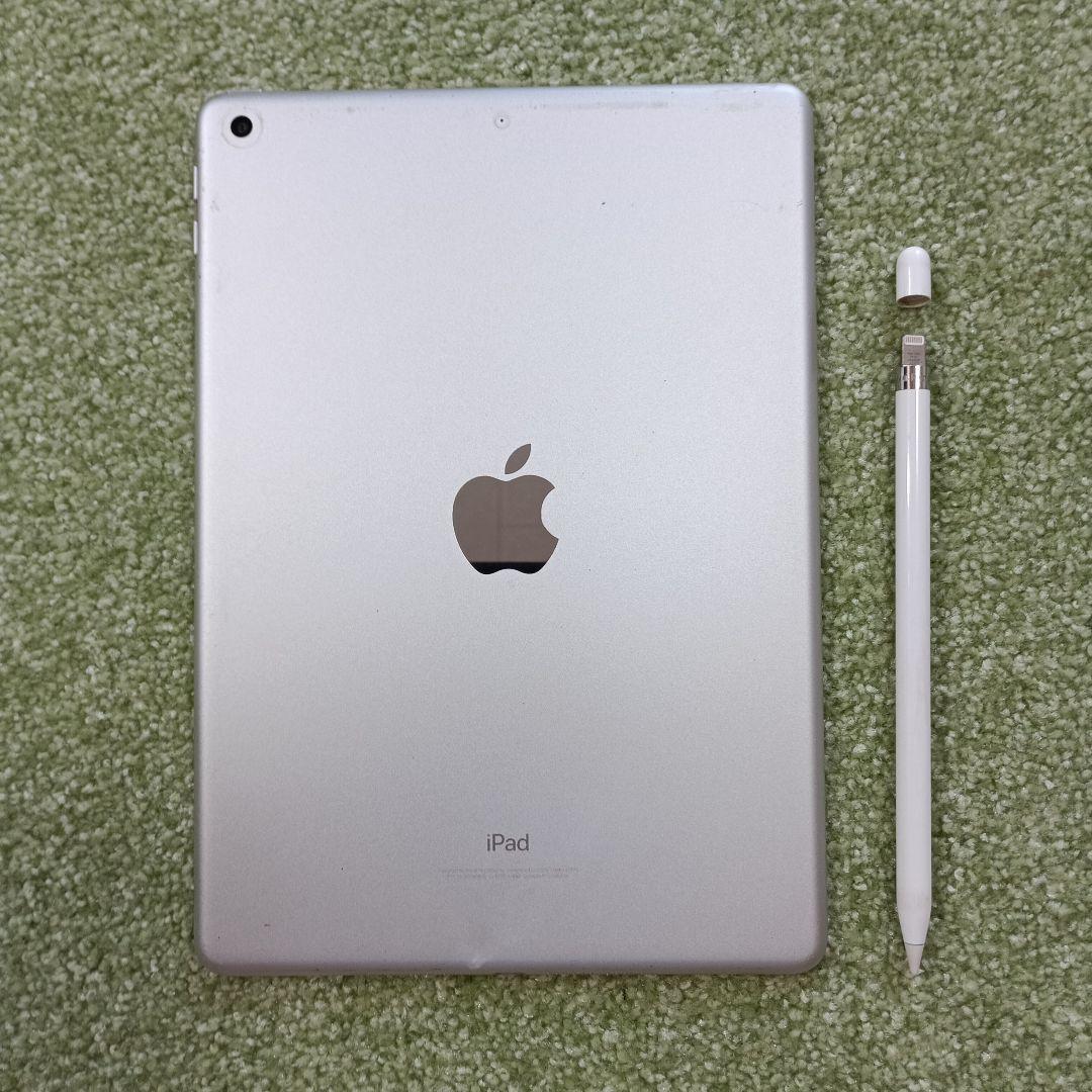 iPad 第6世代　32GB