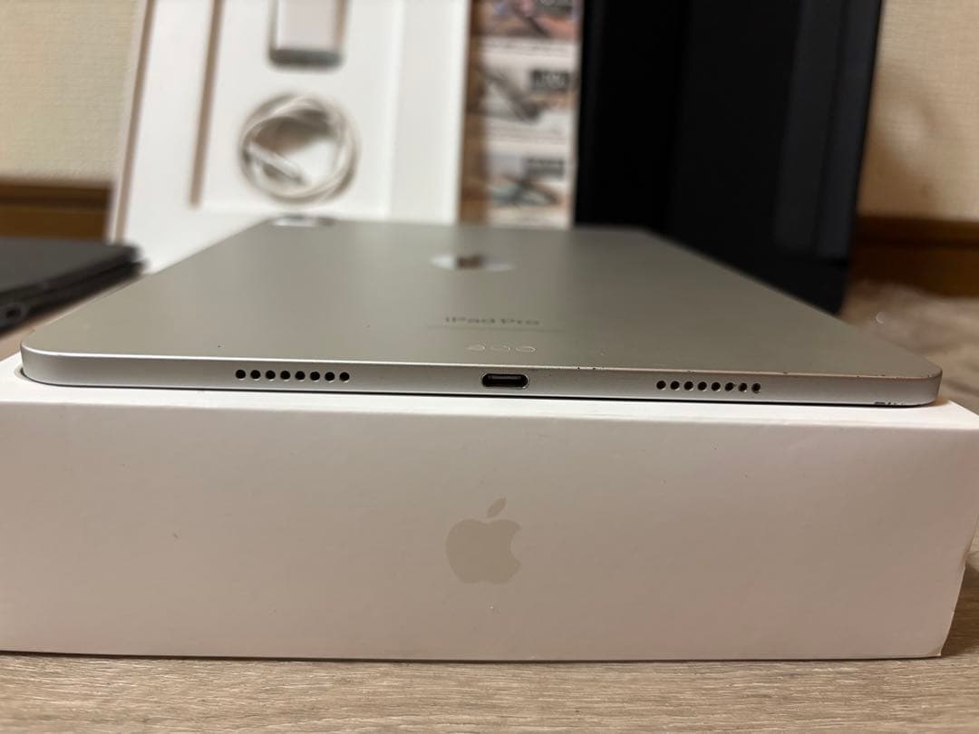 【極美品】Apple ipad pro 11インチ 第4世代 128GB M2