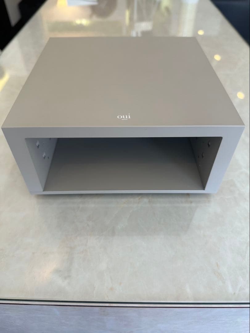 oui nails UV/LEDネイルライト 美容機能付き