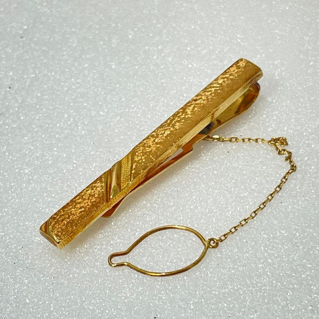 18金ゴールド ネクタイピン チェーン付き　3.91g