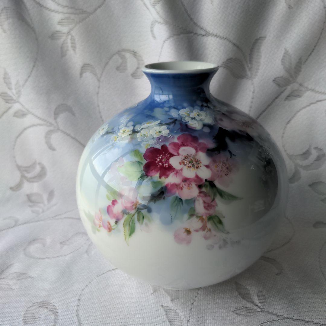 MEISSEN マイセン　専用箱付　花瓶　新品　未使用品