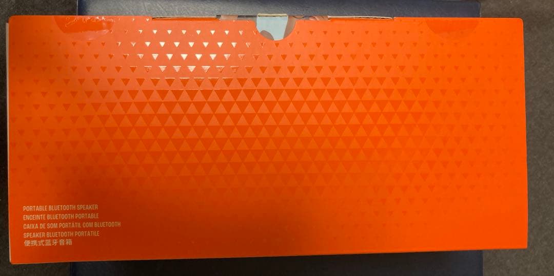 国内正規品　JBL CHARGE 6 保証書貼付用レシート付2027年1月迄