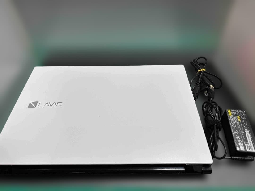 Windowsノート本体 NEC LAVIE Corei7 SSD240GB/8GB/Office