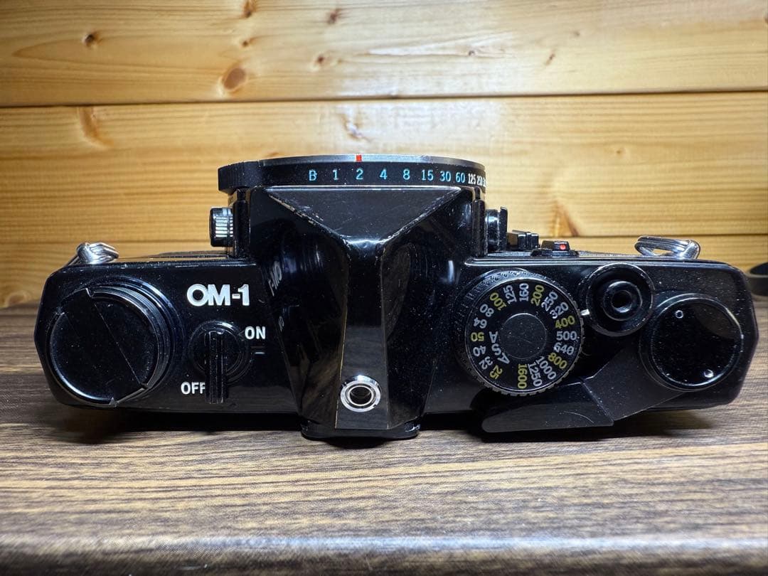 フィルムカメラ OLYMPUS OM-1 BLACK G.zuiko 55mm f1.2