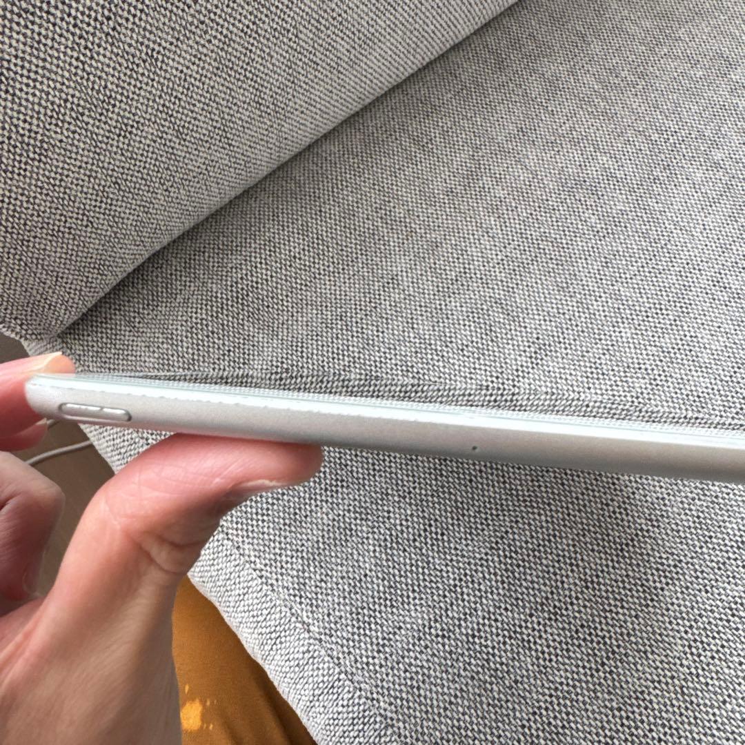 iPad mini 第5世代　Wi-Fi 64GB シルバー