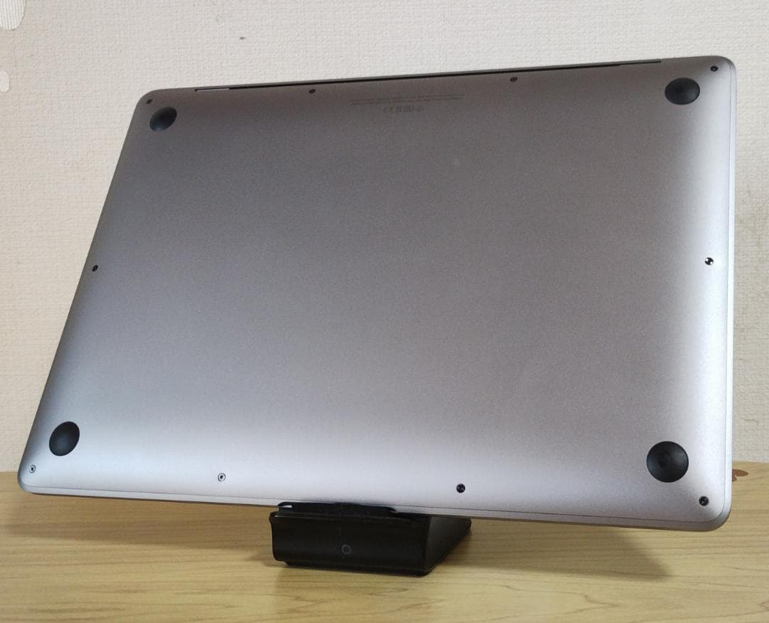 Apple MacBook Air M1 8GB/256GB スペースグレー