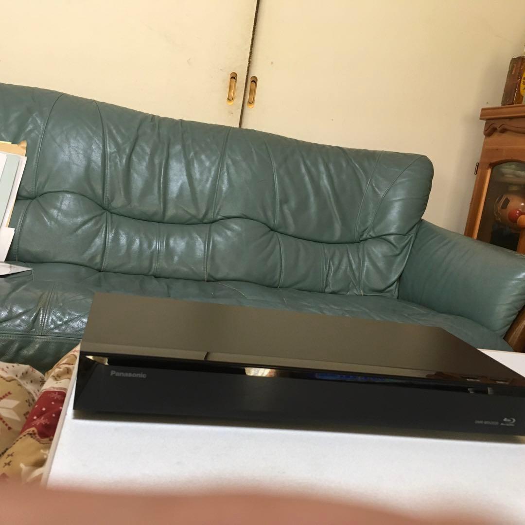 パナソニック2TB HDD内蔵ブルーレイレコーダーDMRBRX2020