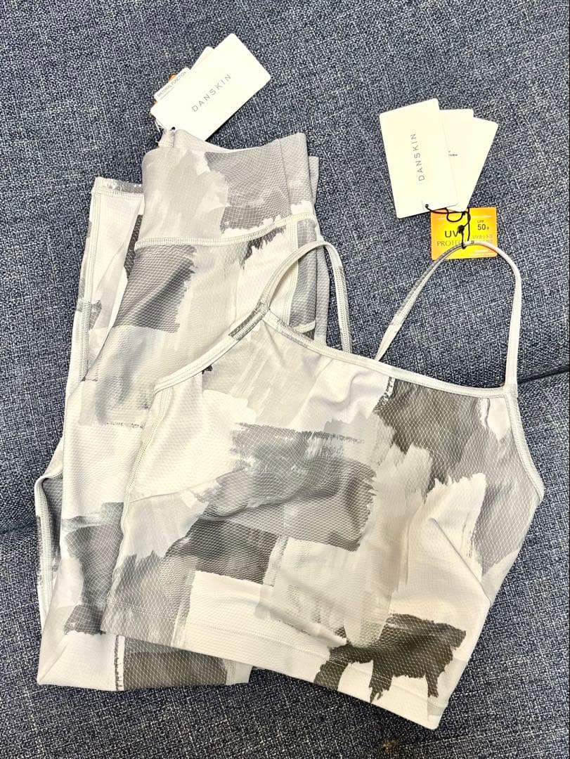 ダンスキン/DANSKNトレーニングウェアヨガピラティス