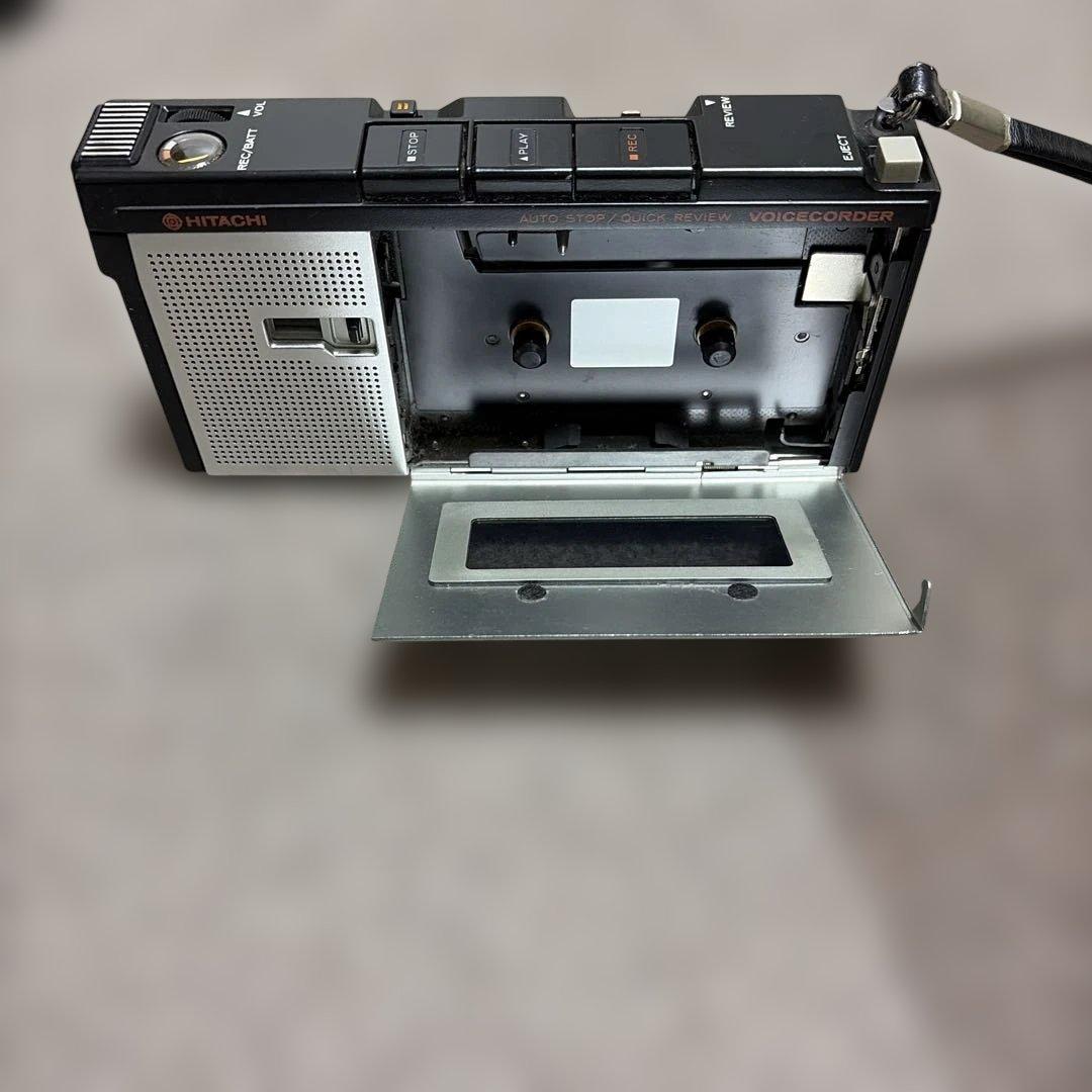 ジャンク　HITACHI VOICE RECORDER カセットプレーヤー