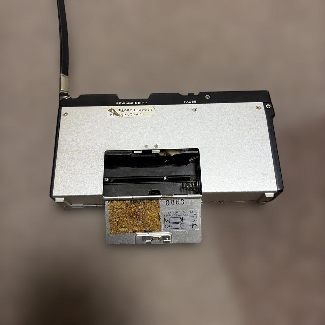 ジャンク　HITACHI VOICE RECORDER カセットプレーヤー