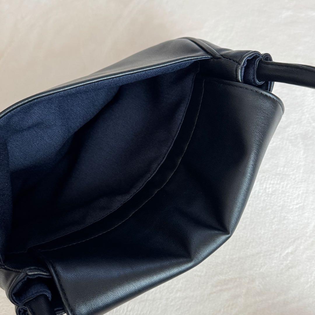 【極美品】北欧暮らしの道具店 「大切な日の私の味方」フォーマルバッグ