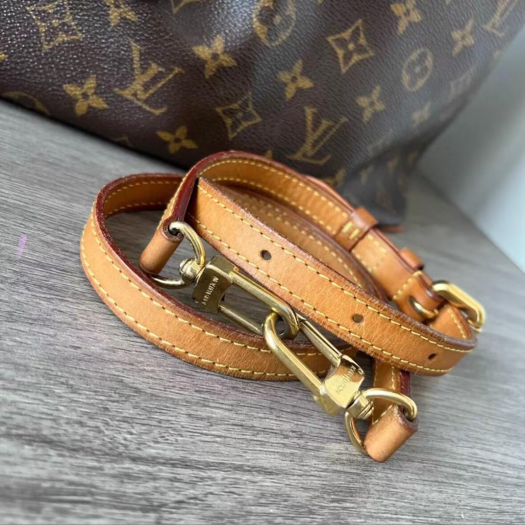 M40145 中古品ヴィンテージ品・状態良好｜日常使いにおすすめの美品kj