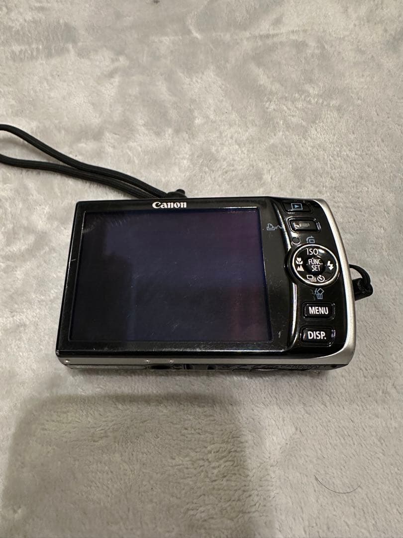 Canon IXY DIGITAL 8.0メガピクセル 本体と付属品