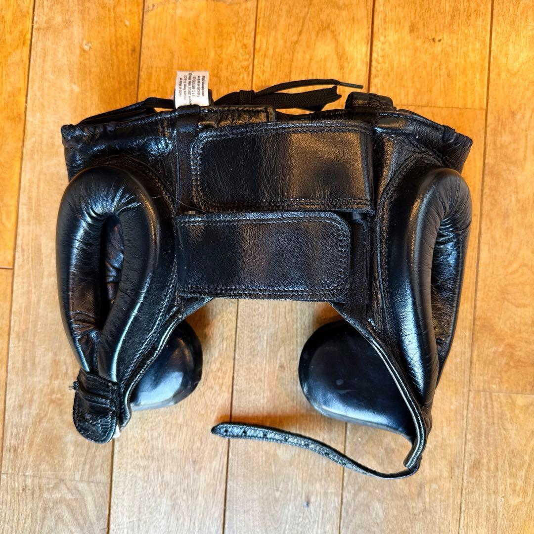 ボクシング　REYESヘッドギア　牛革　サイズM